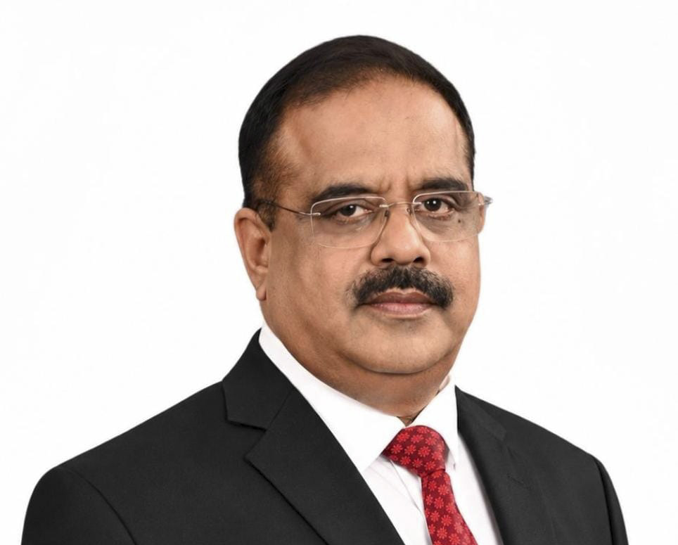 Shri Akhilesh Pathak